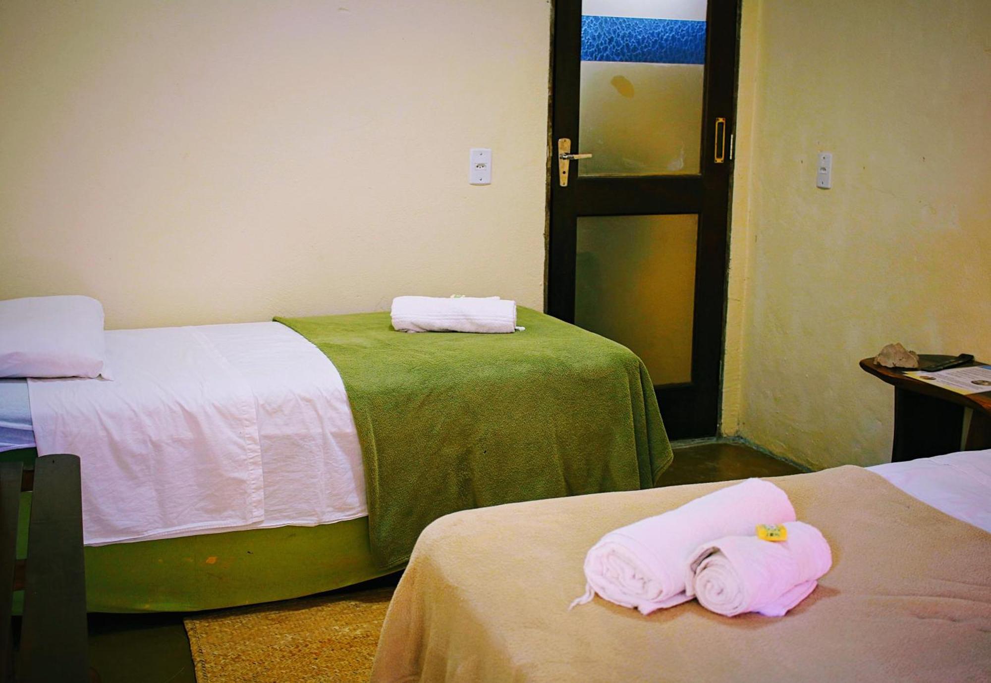 Shanti - Hospedaria Na Vila De Sao Jorge Exterior photo