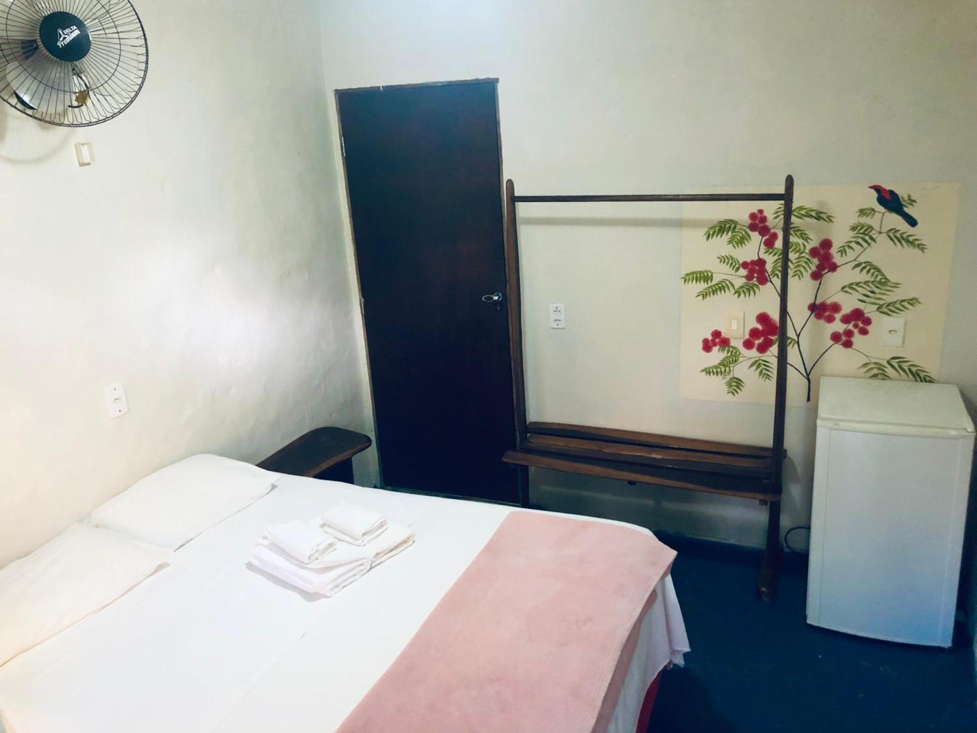 Shanti - Hospedaria Na Vila De Sao Jorge Room photo